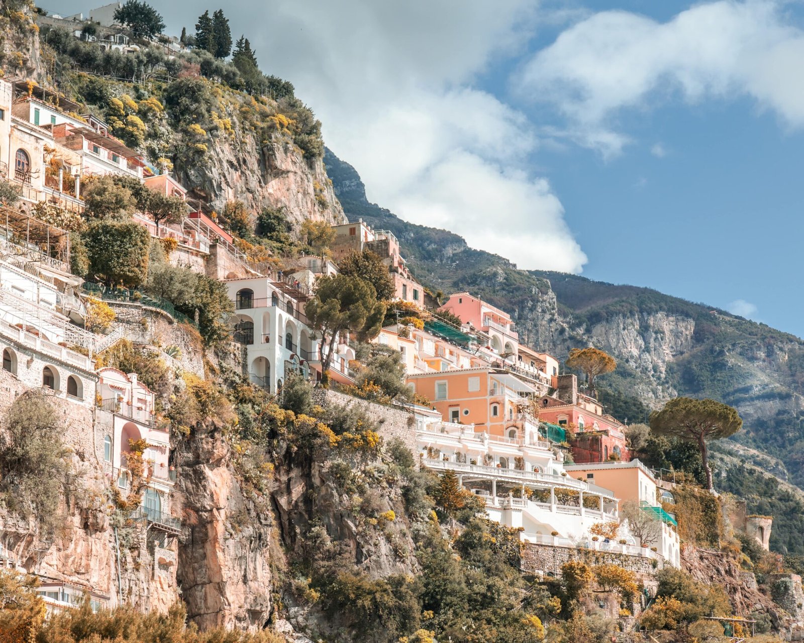 low-angle-shot-buildings-houses-amalfi-coast-captured-italy-min-2048x1638