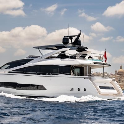 Sunseeker-86-Yacht-Jupju