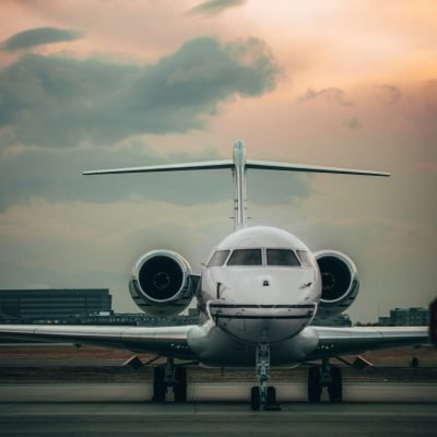 jakob-rosen-SU8yDgHIb0U-unsplash